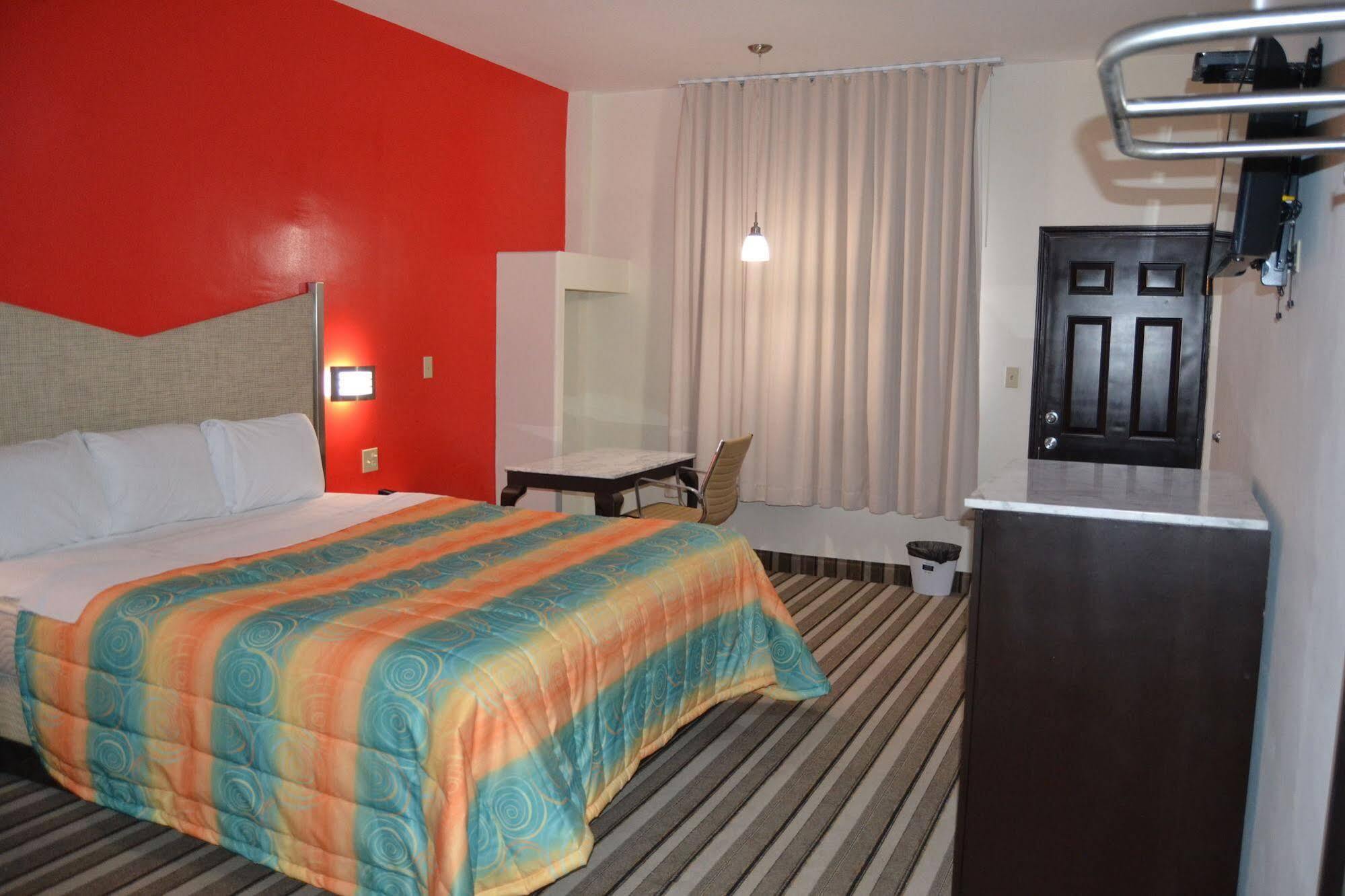 Hotel Las Torres Mexicali Bagian luar foto